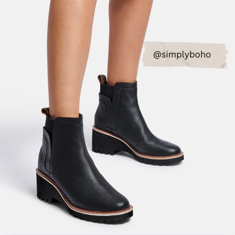 NEW - DOLCE VITA women's black leather wedges ankle booties - SIZE 8